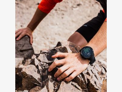 0000018285-suunto-9-baro-black-viii.jpg