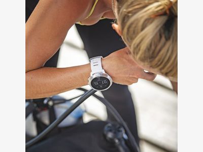 Suunto D5 WHITE IV.jpg