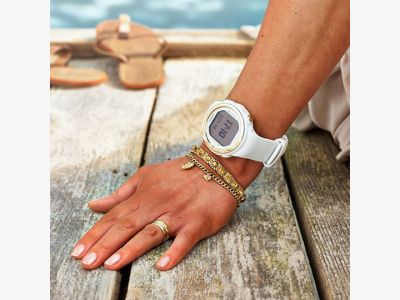 Suunto D4i NOVO LIGHT GOLD, USB V.jpg