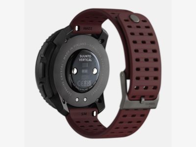 Suunto Vertical Black Ruby_3.jpg