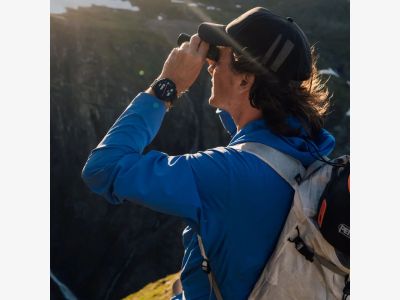 vertical 2 black XVIII.jpg